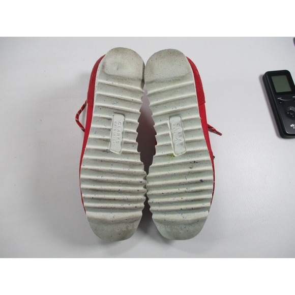 Clarks Wallabee FTRE Mens Size 8.5 Chukka Boot color Red Ink  23514 NICE!